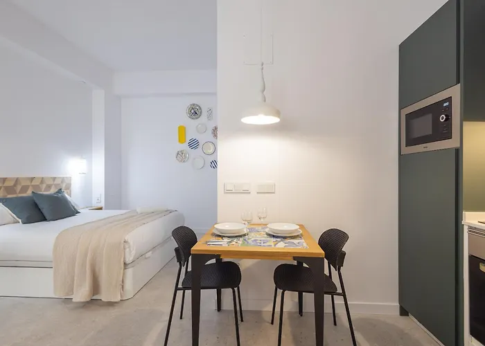 Florit Flats - Quiet And Cozy Studios By The Joaquin Sorolla Station